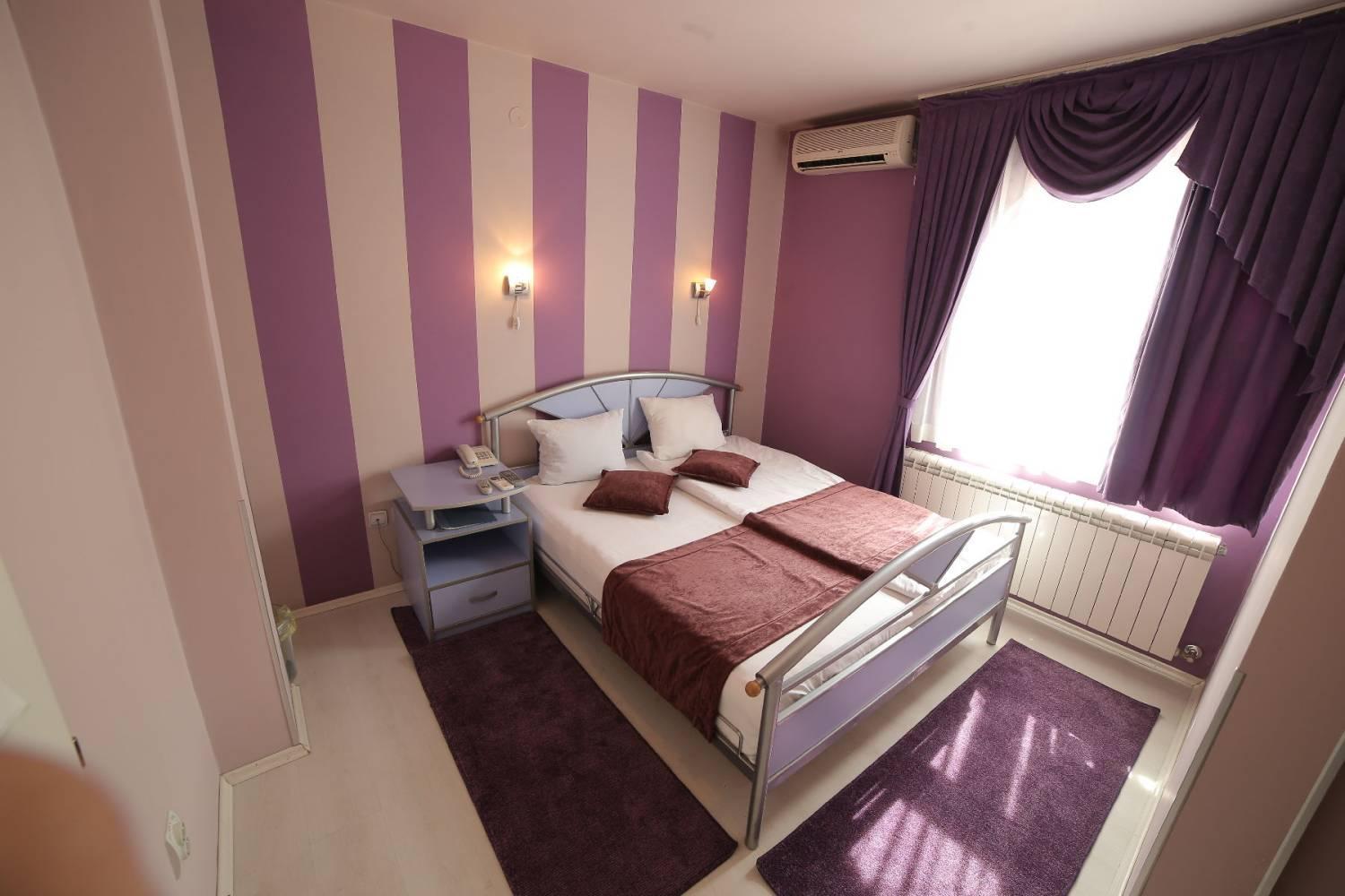 Hotel Zeneva Kragujevac Exterior photo